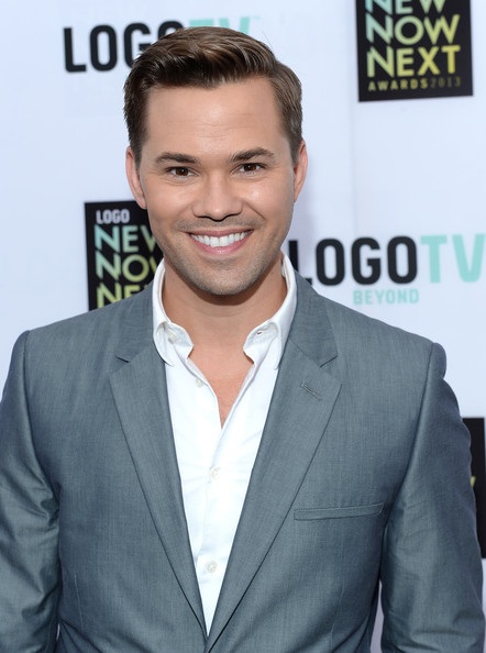 File:Andrew Rannells.jpg