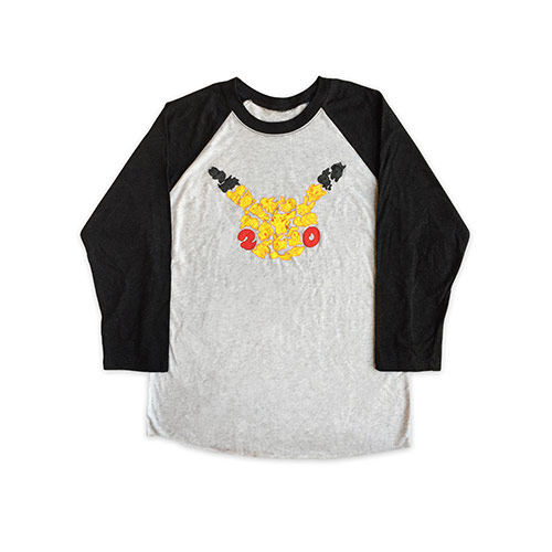 File:Pokémon 20th Anniversary raglan shirt.png