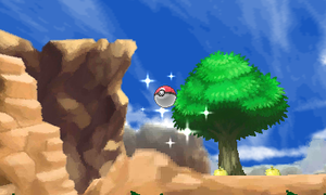 XY Natural Object Yellow Berry Tree Hit.png