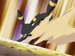 Gary Umbreon Sand-Attack.png